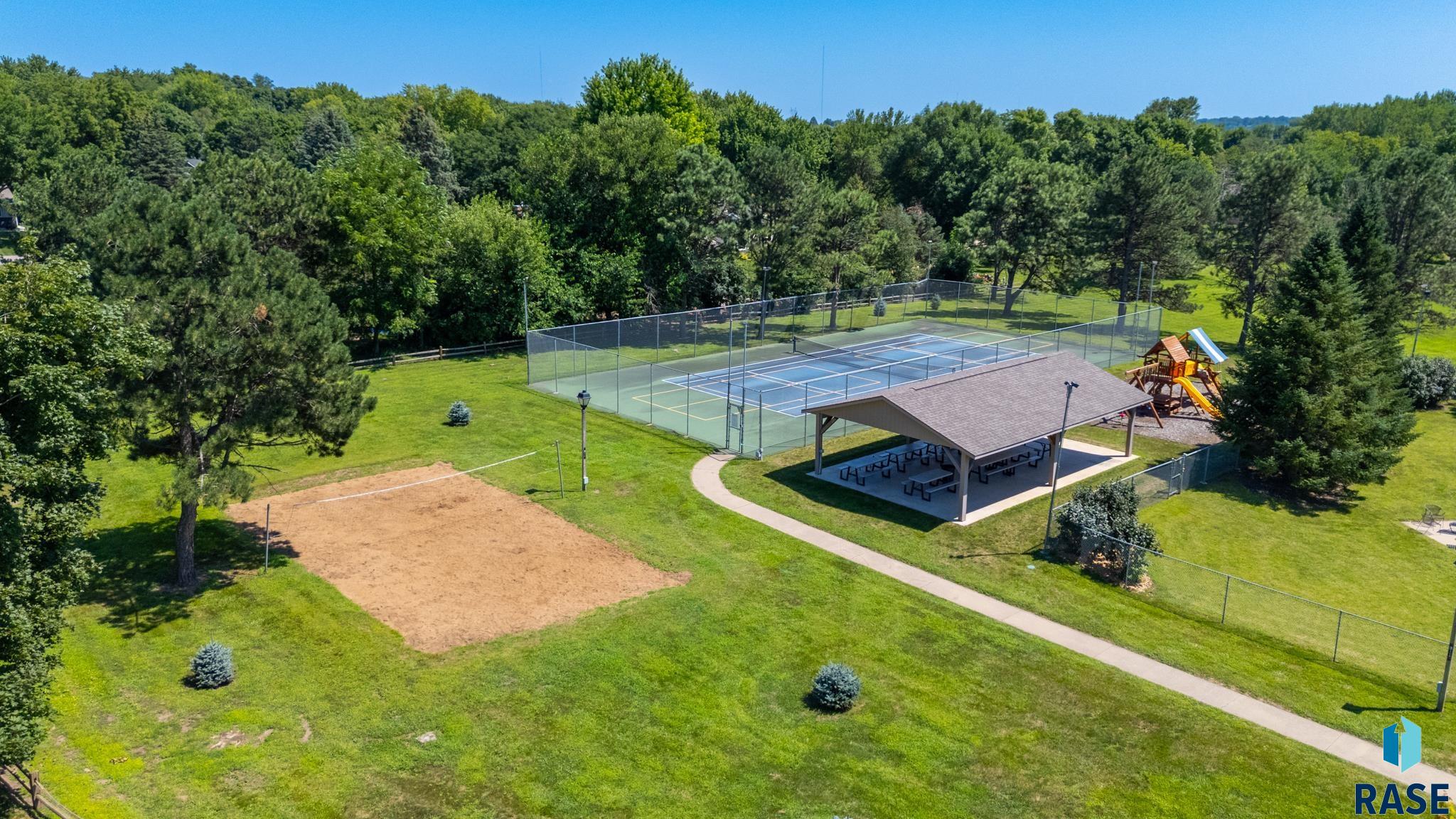 7301 E Palomino Rd