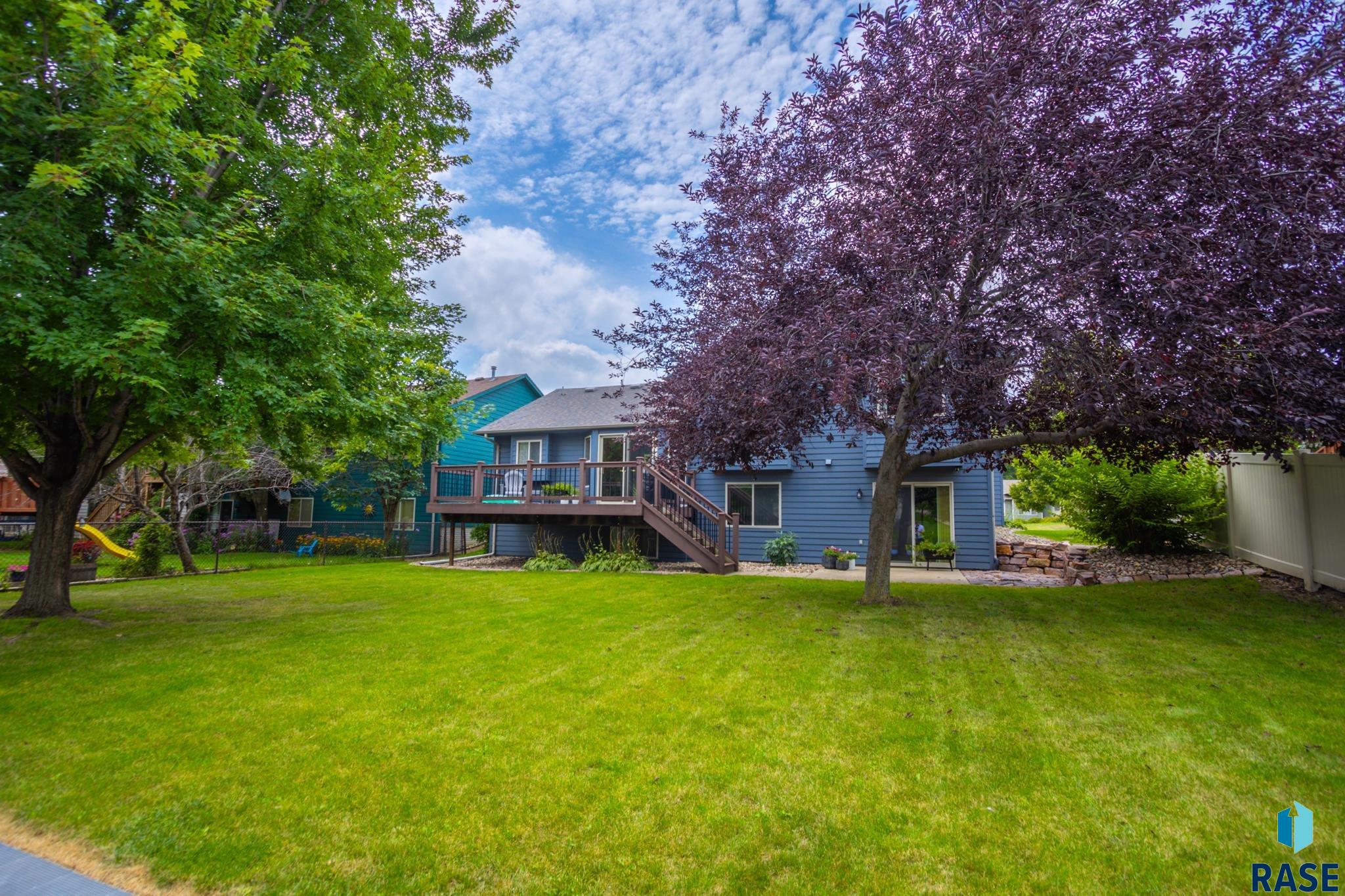 116 N La Salle Cir