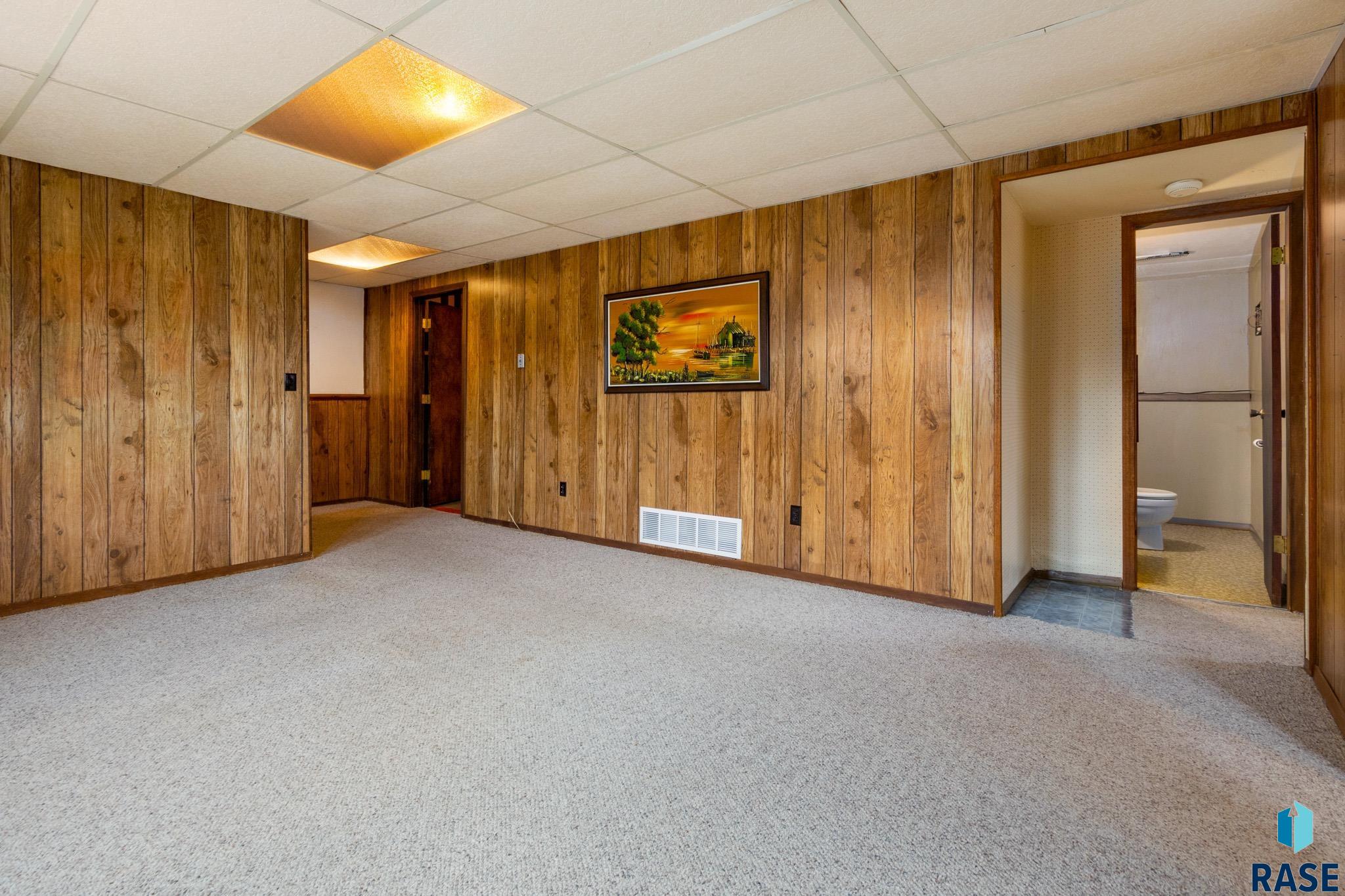 4016 E Claudette Dr