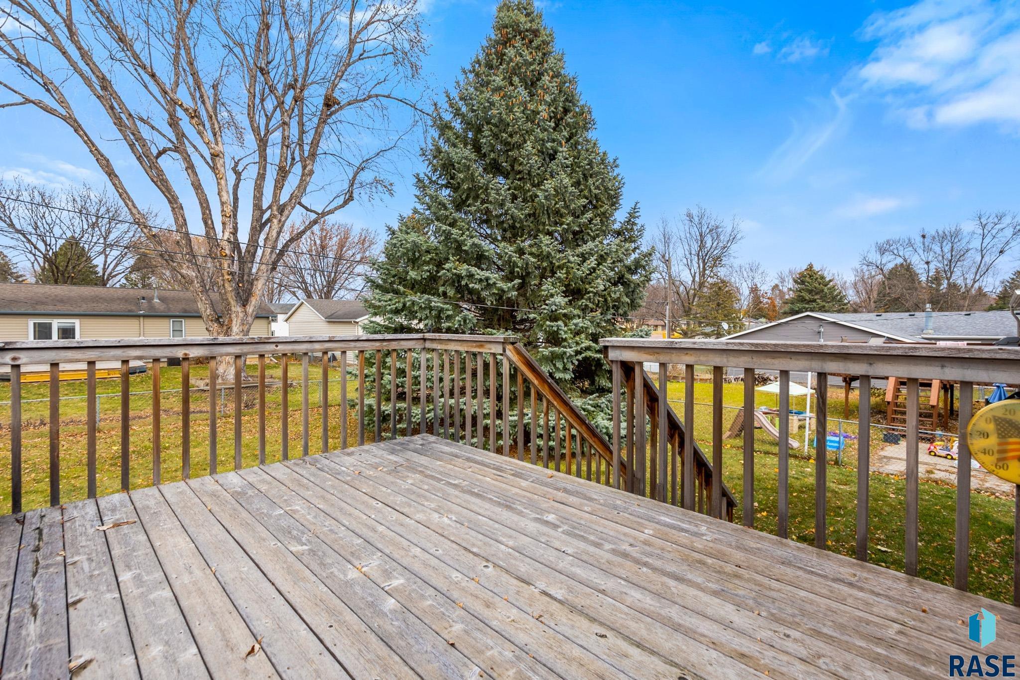 4016 E Claudette Dr