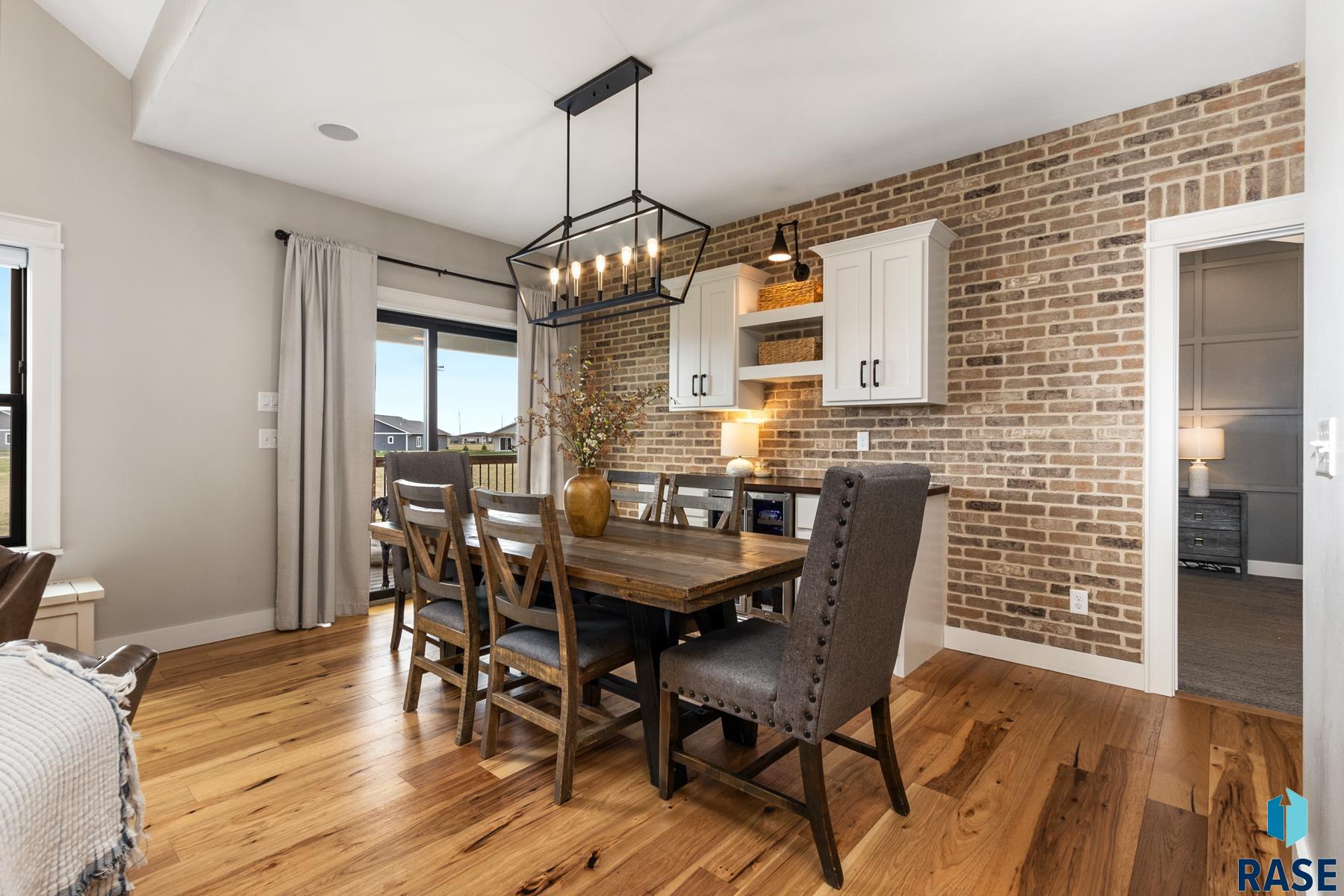 213 Central Park Ct