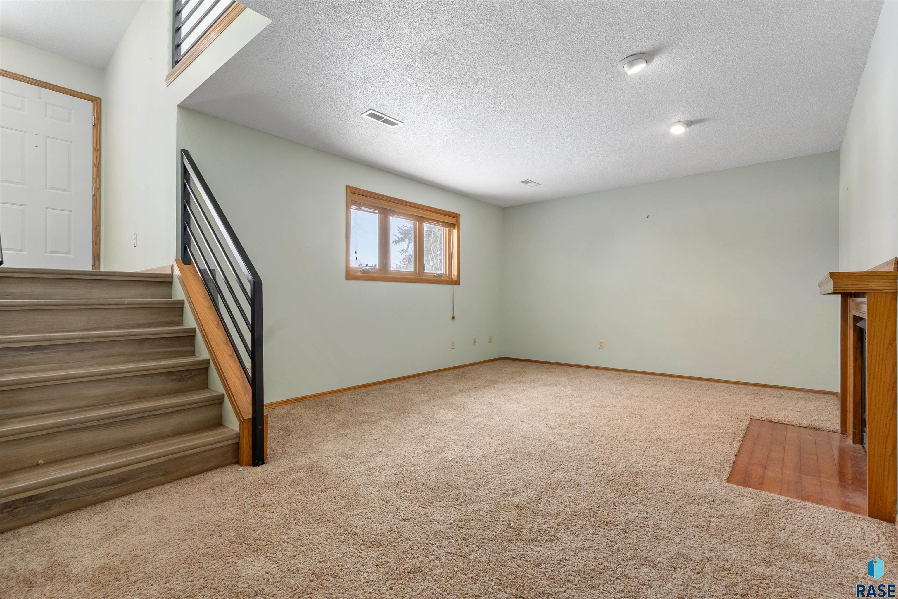 2709 Kaystone Dr