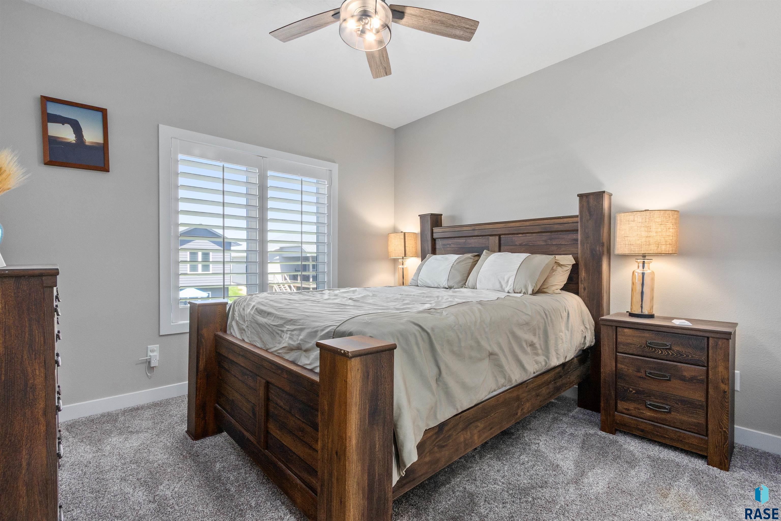 4100 N Interlachen Trl