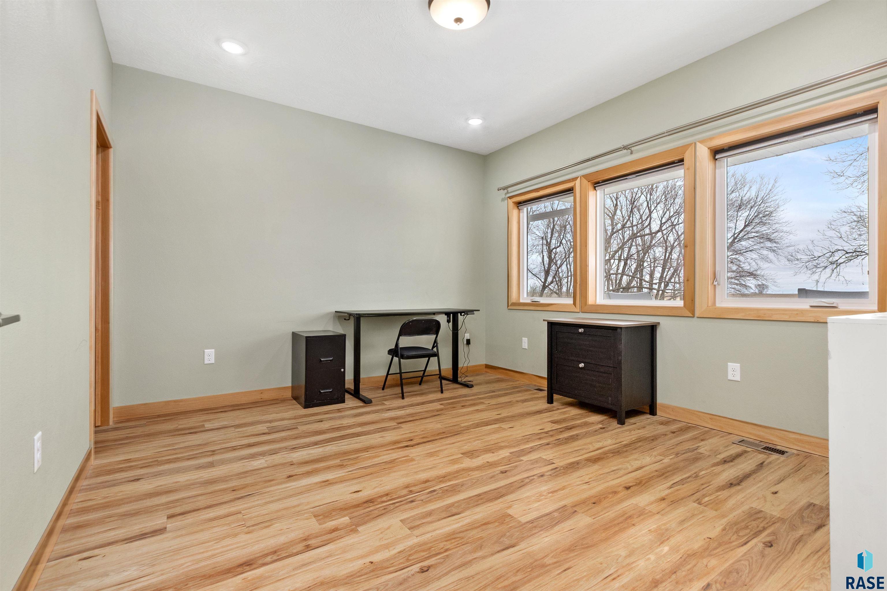 22327 478th Ave