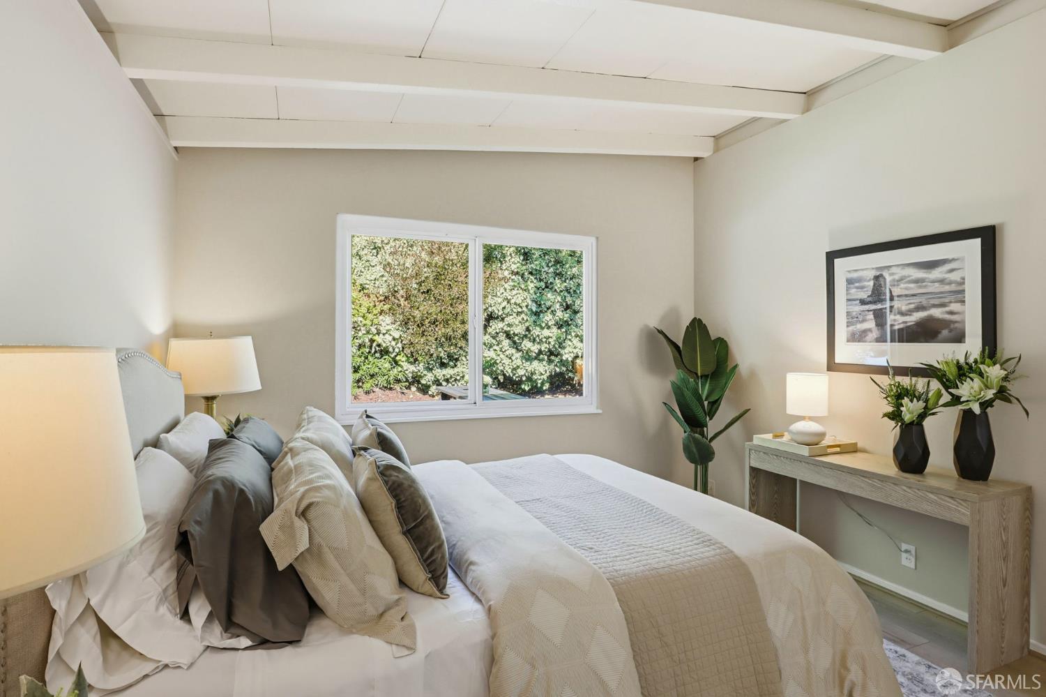 656 Pebble Drive, El Sobrante