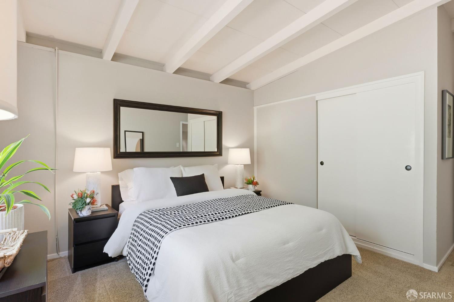 656 Pebble Drive, El Sobrante