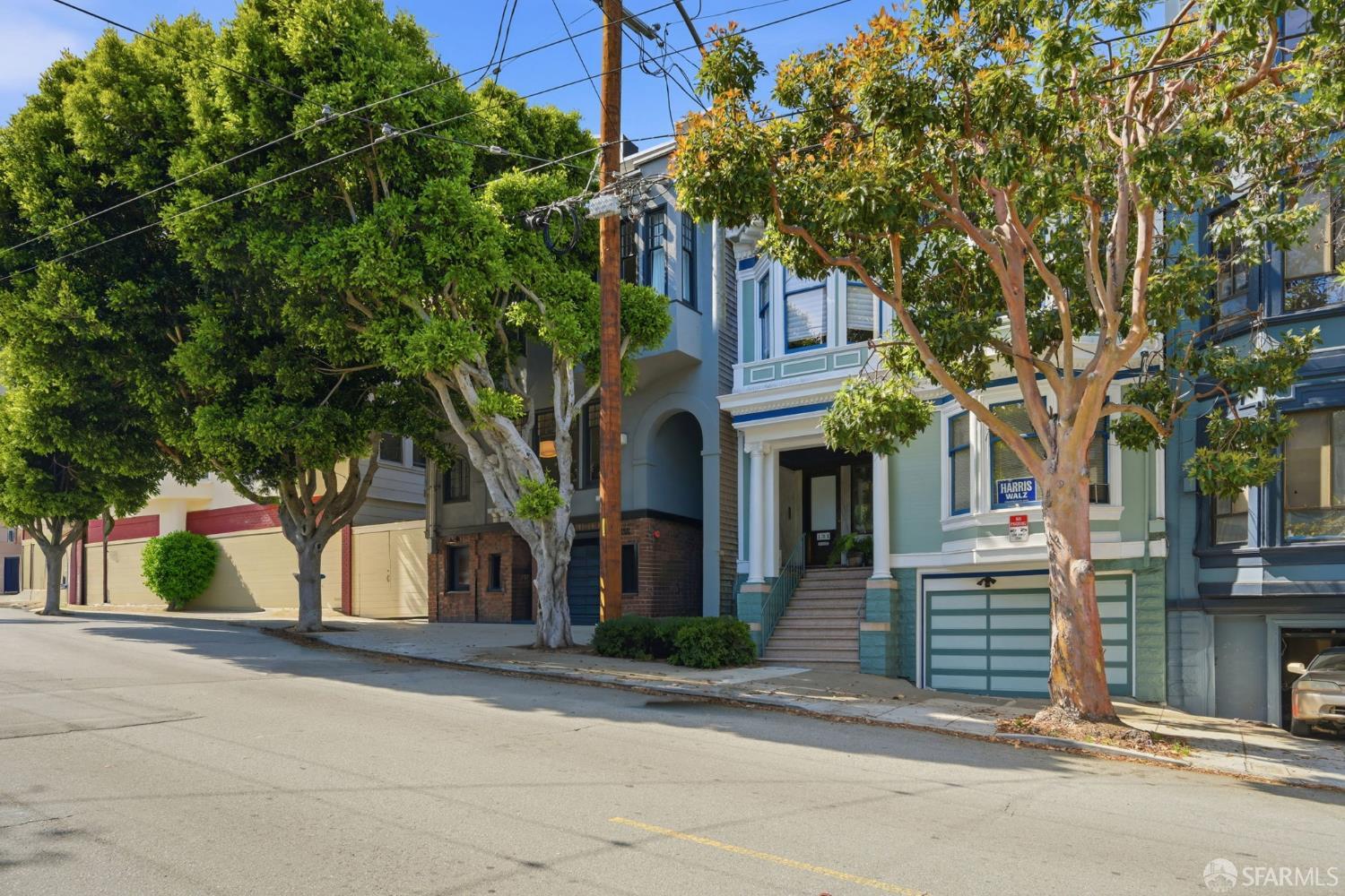 136 Parnassus Avenue # 4