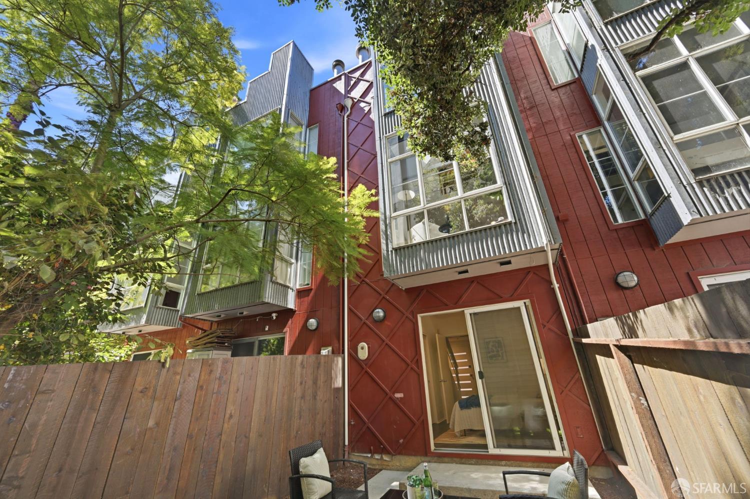 271 Shipley Street # 3