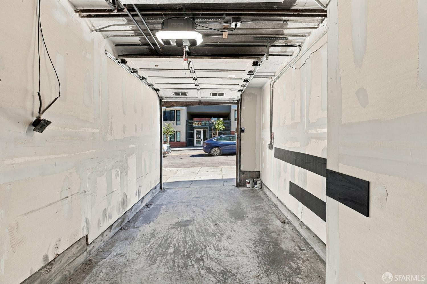 400 Oak Street # 6