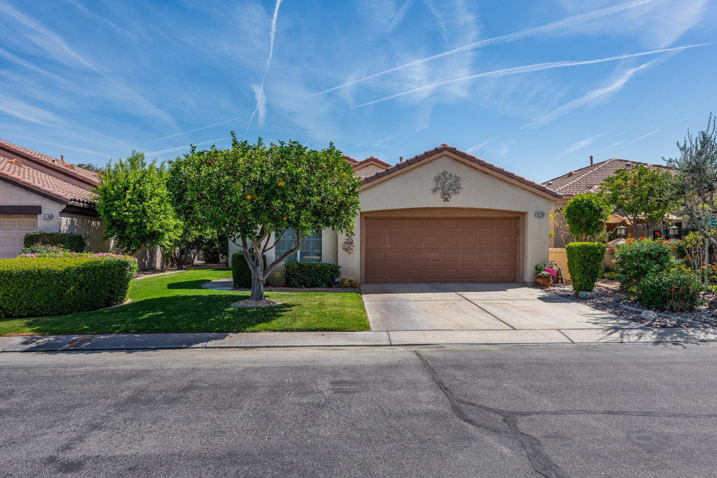 43748 Royal Saint George Drive