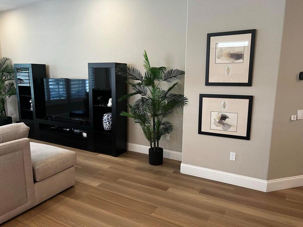 44725 Alexandria Vale