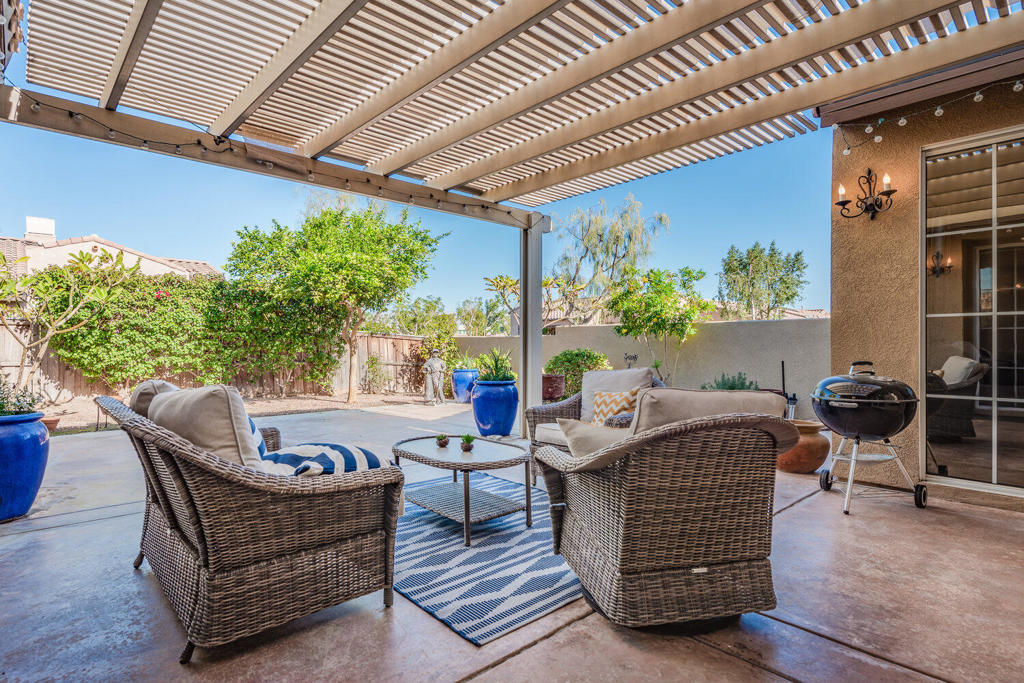 47875 Rosemary Street