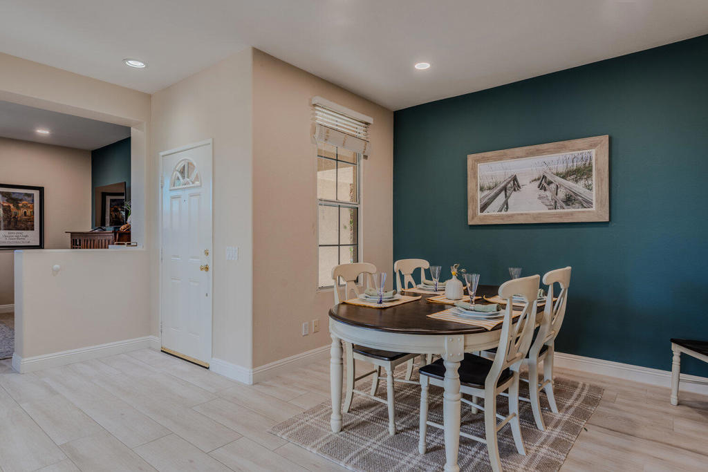 47875 Rosemary Street