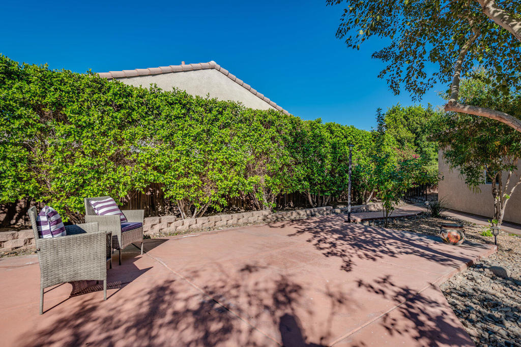 47875 Rosemary Street