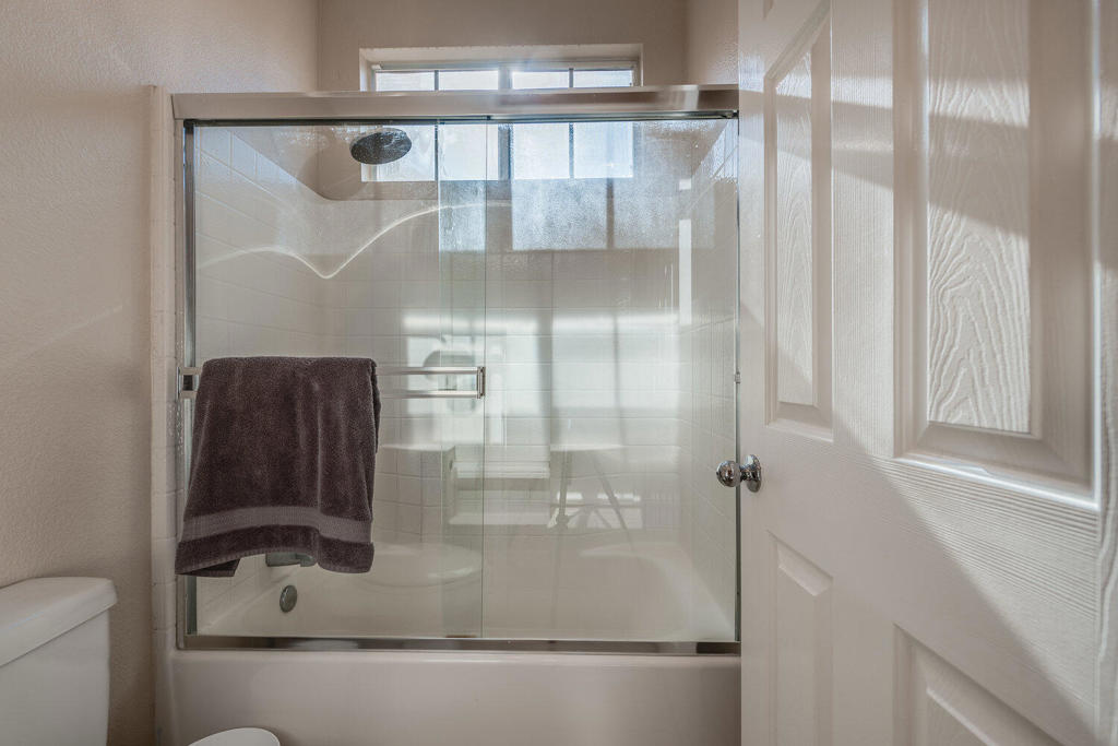 47875 Rosemary Street