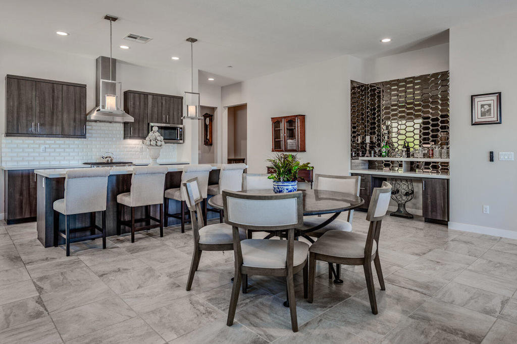 80033 Canyon Club Court