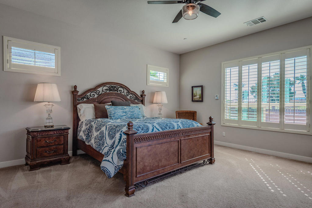 80033 Canyon Club Court