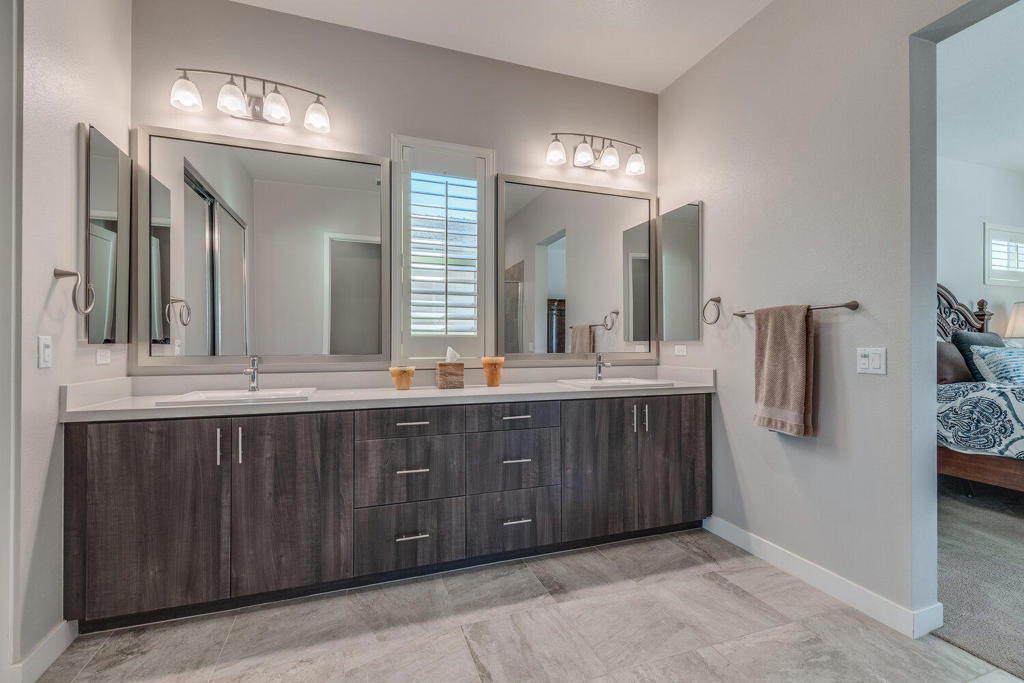 80033 Canyon Club Court