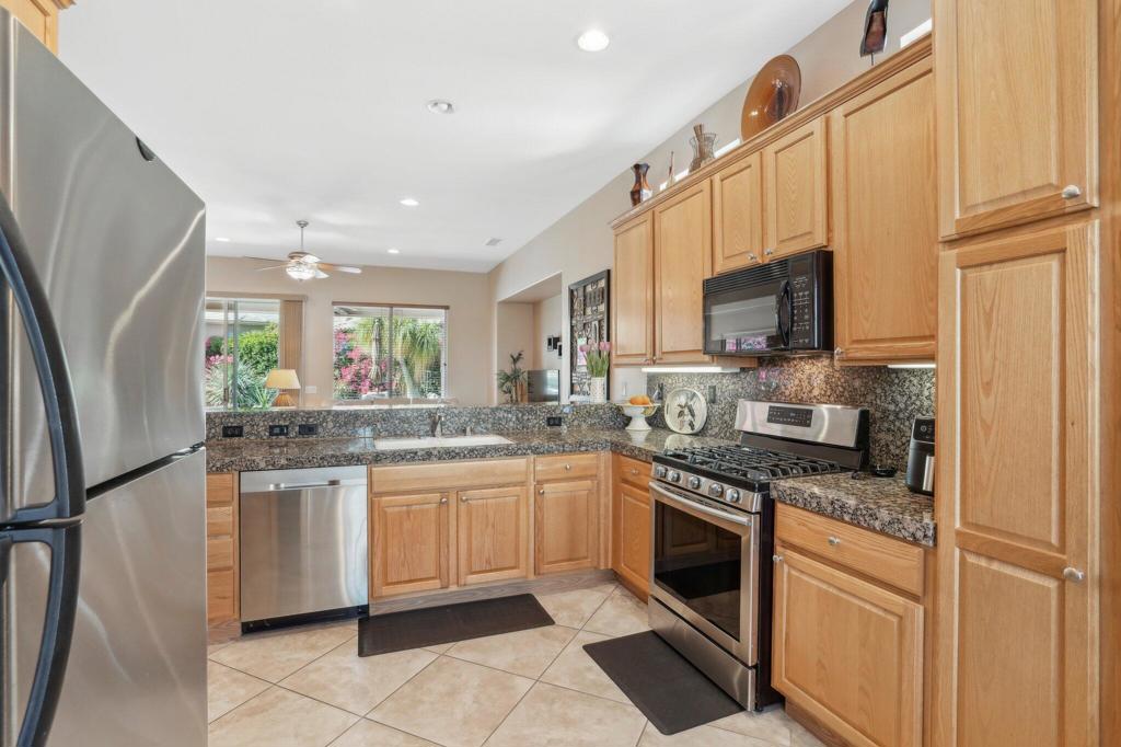 44531 Knightswood Court