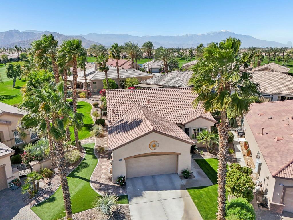 44531 Knightswood Court