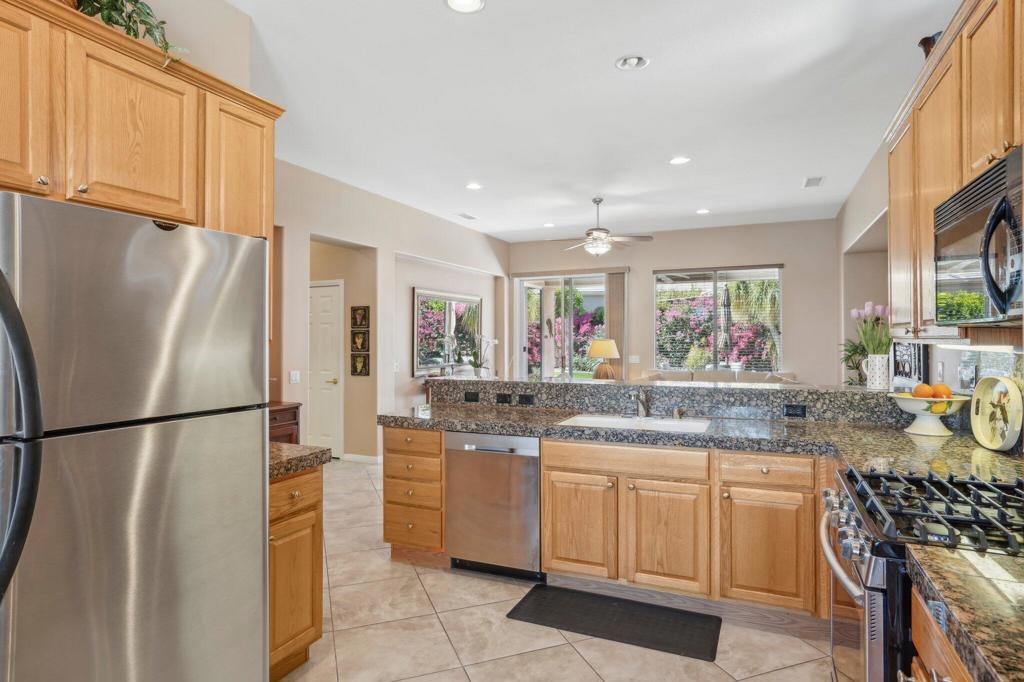 44531 Knightswood Court