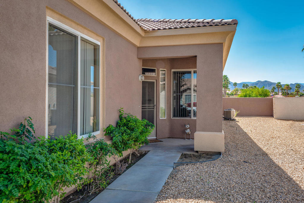 44125 Royal Troon Drive