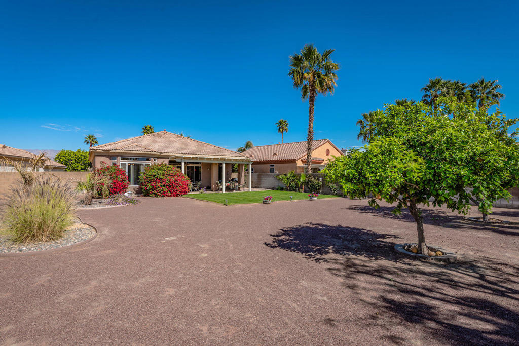 44125 Royal Troon Drive