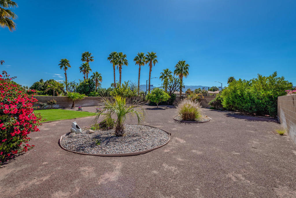 44125 Royal Troon Drive