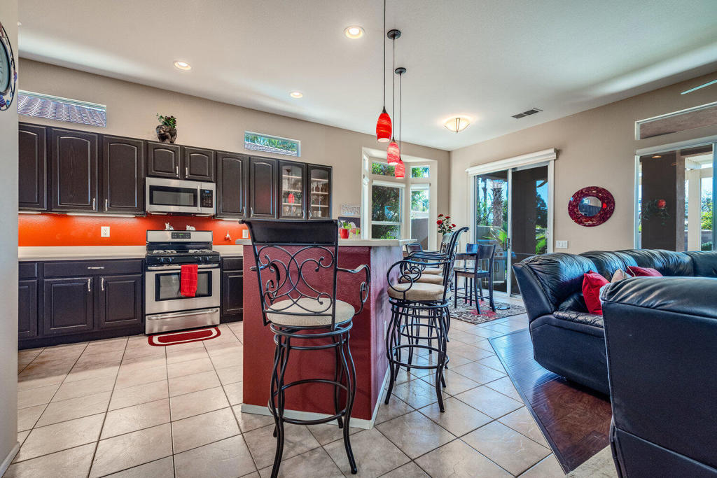 44125 Royal Troon Drive