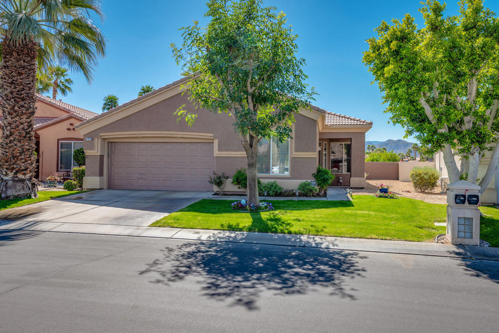 44125 Royal Troon Drive