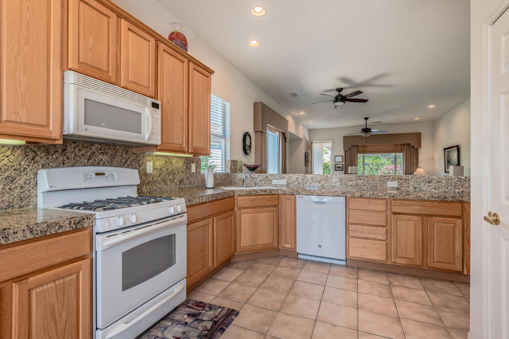 80458 Glen Eagles Court