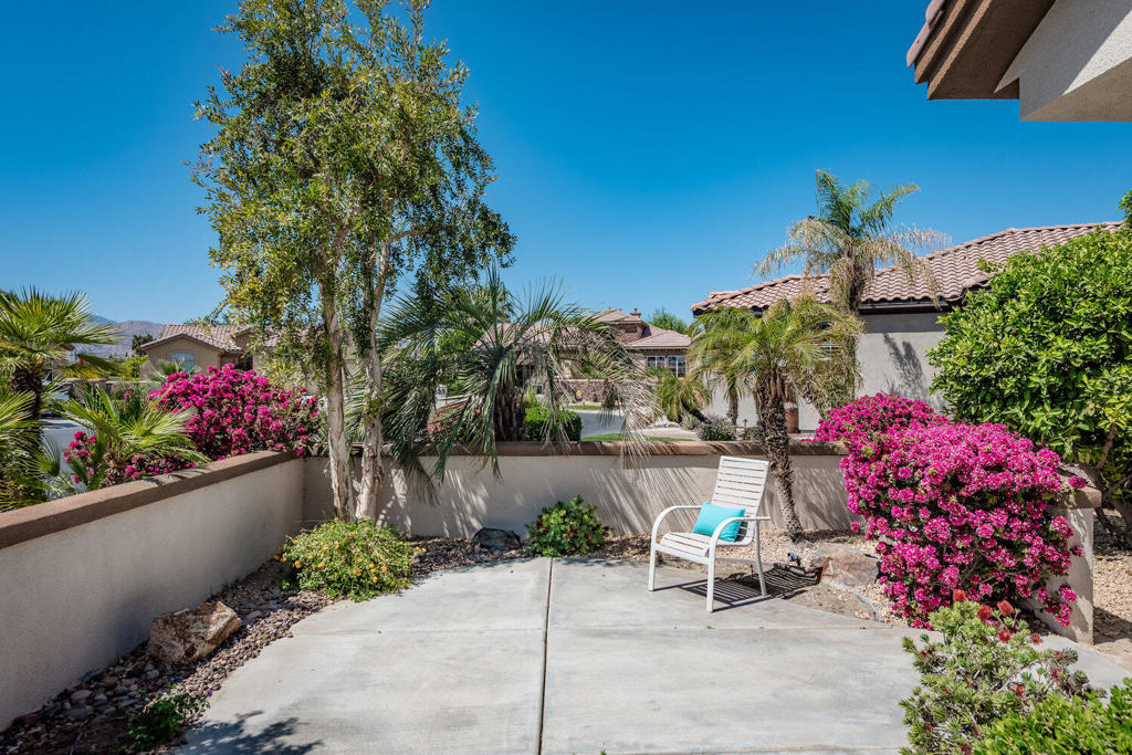 80458 Glen Eagles Court