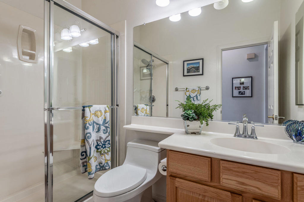 80458 Glen Eagles Court