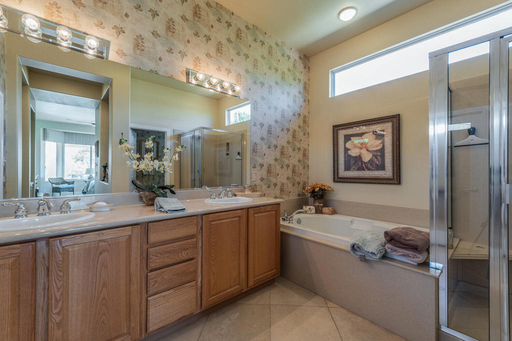 80632 Thornhill Court