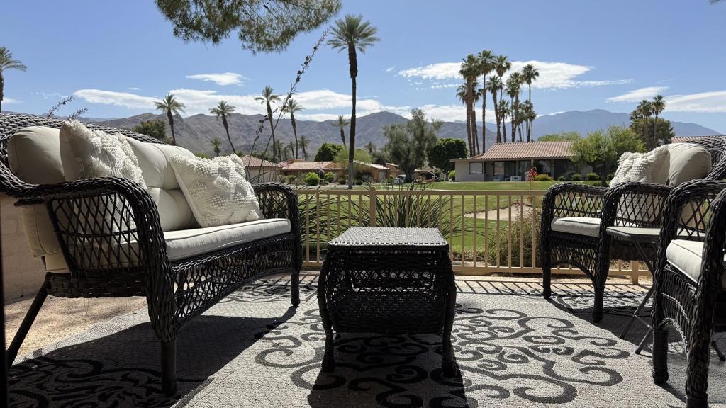 84 La Ronda Drive