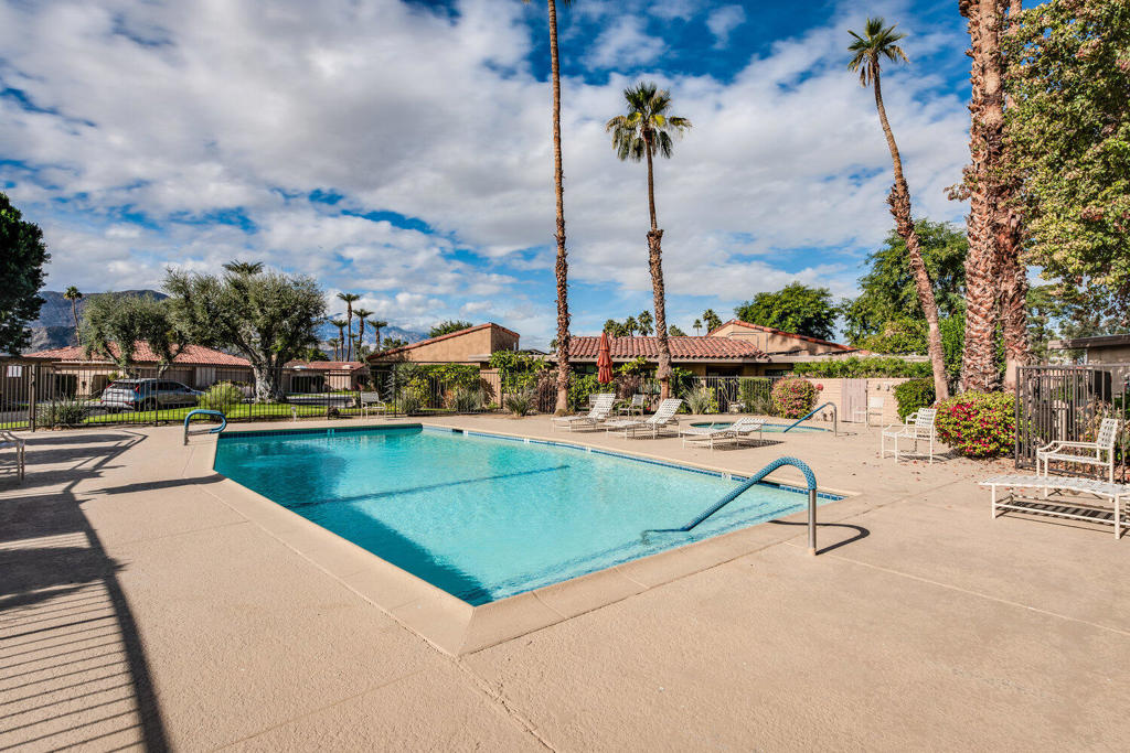 84 La Ronda Drive