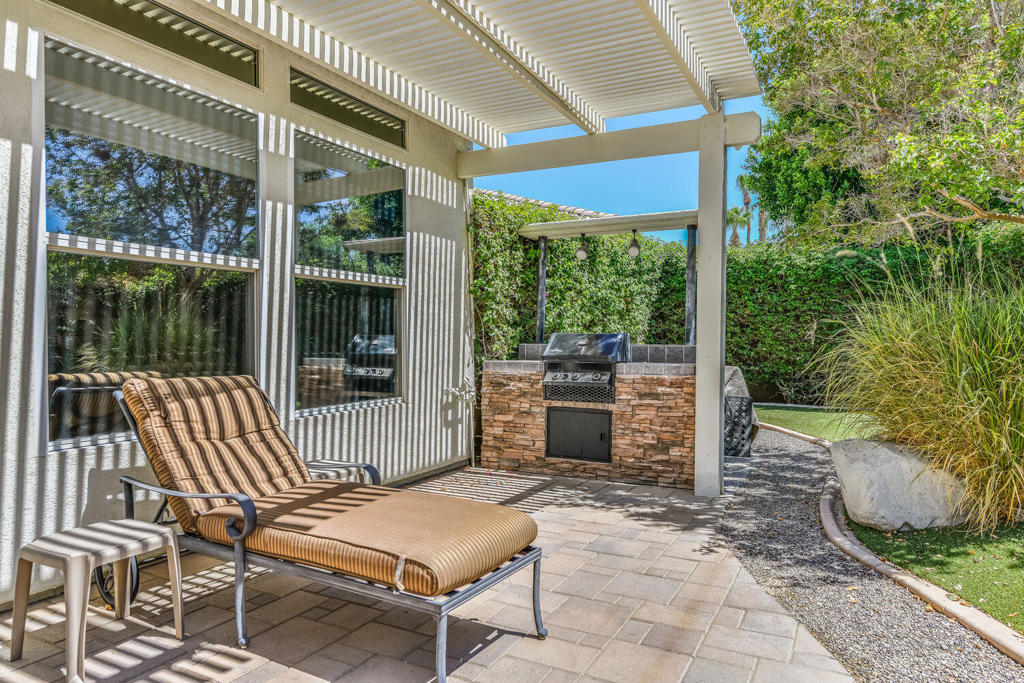 43784 Royal Saint George Drive