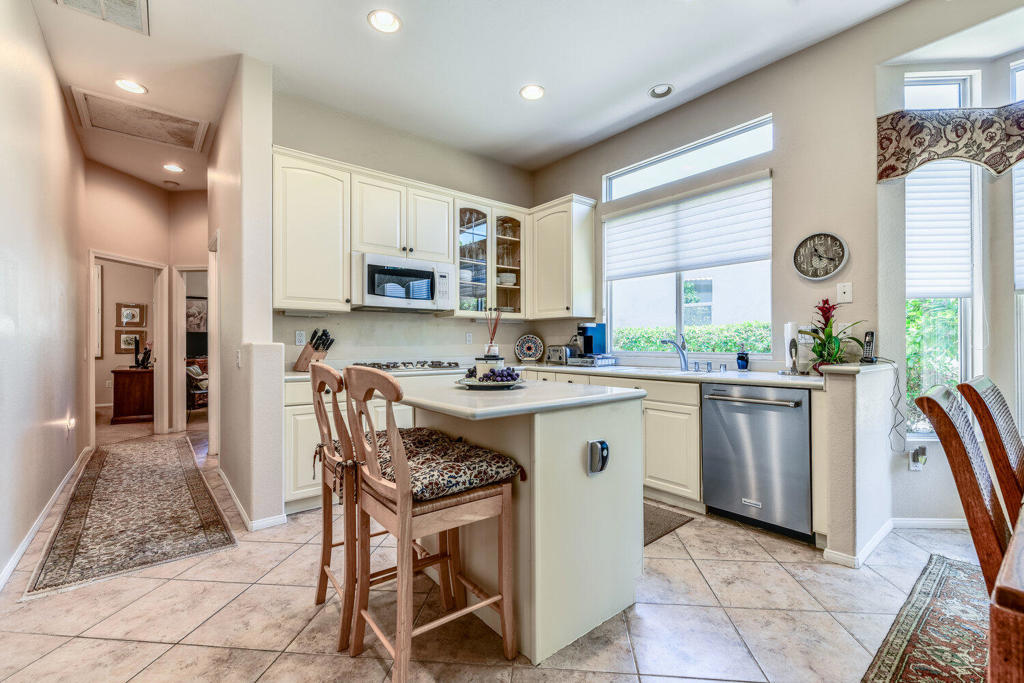 43784 Royal Saint George Drive