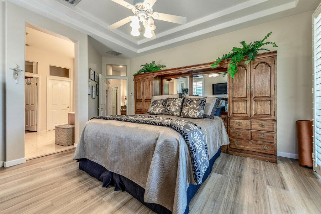 43784 Royal Saint George Drive