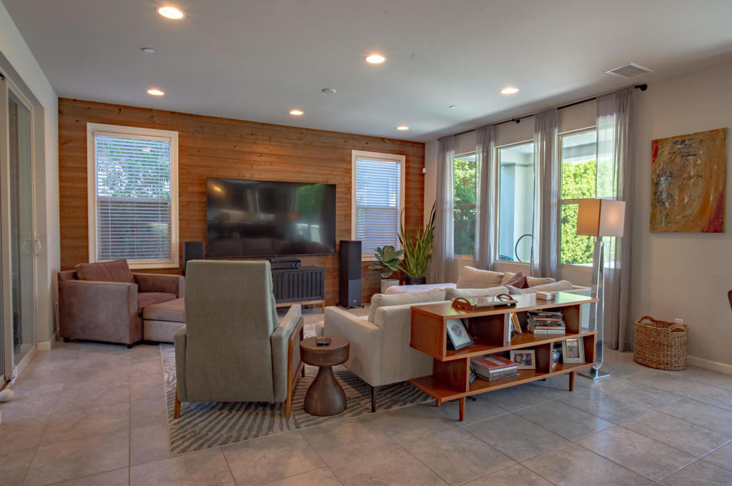 74500 Xander Court
