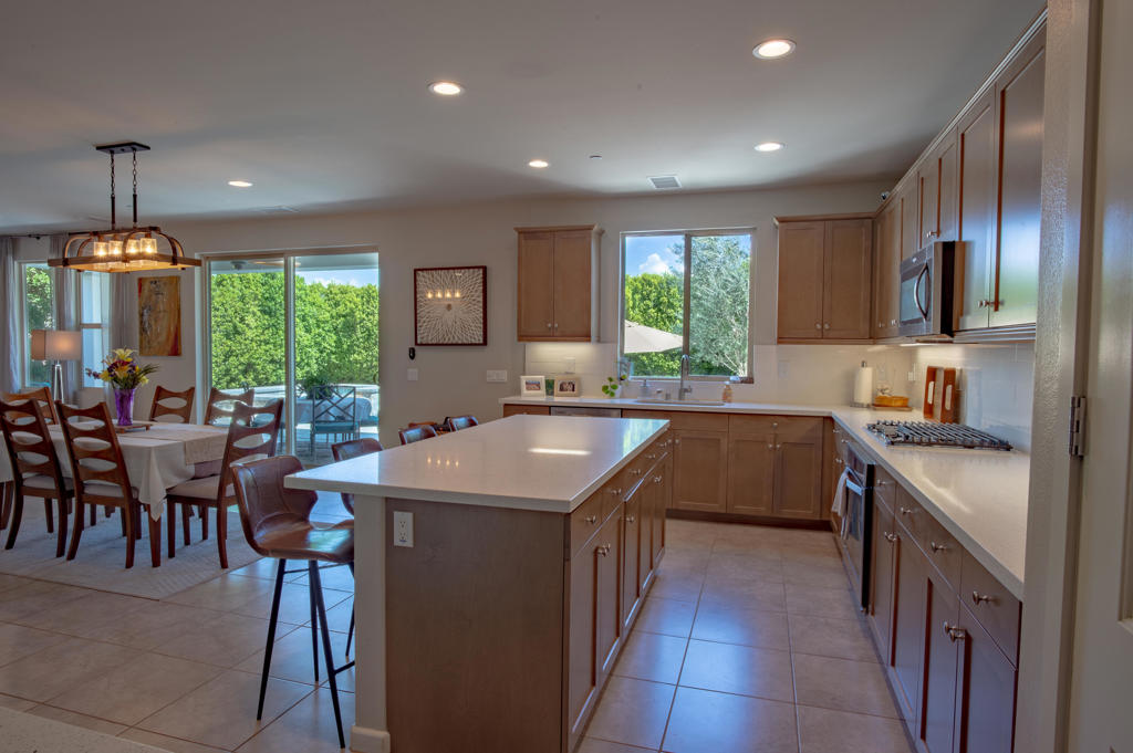 74500 Xander Court
