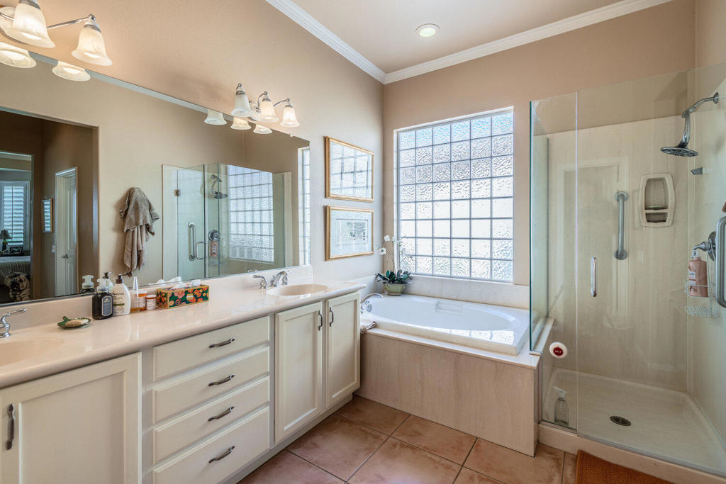 43328 Heritage Palms Drive N