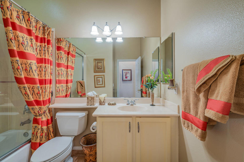 43328 Heritage Palms Drive N