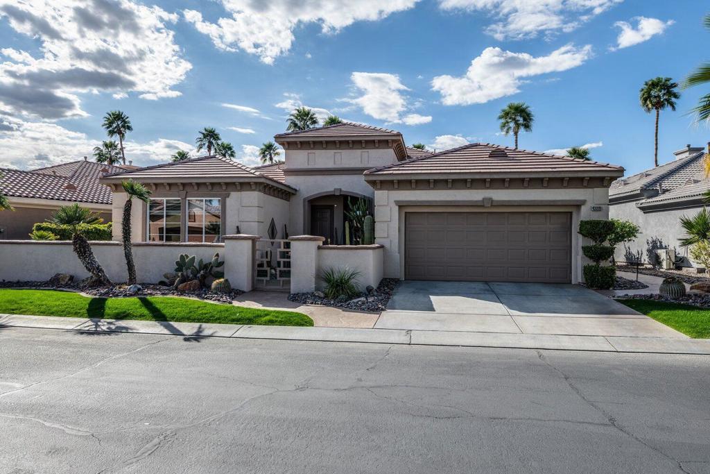 43319 N Heritage Palms Drive N