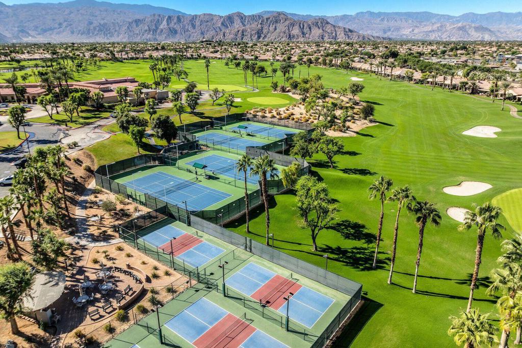 80405 Portobello Drive