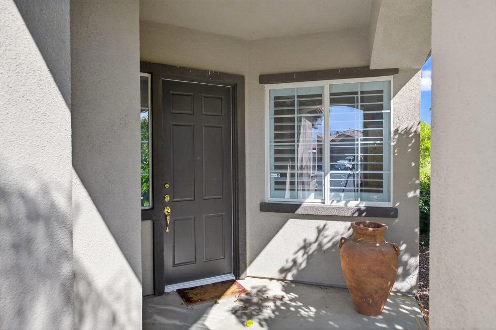80456 Glen Eagles Court