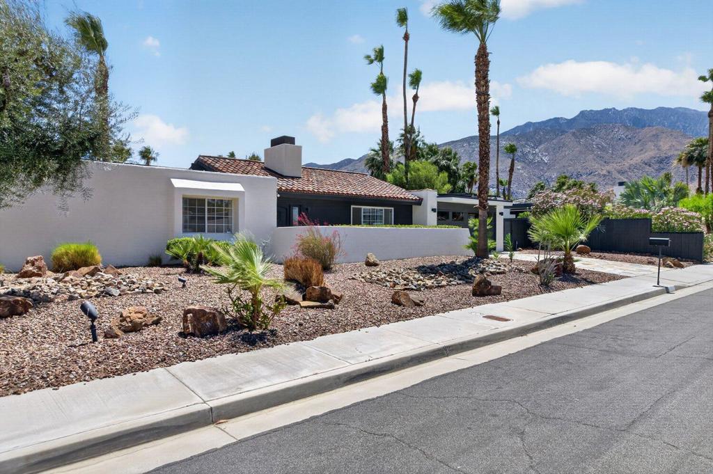 1055 E Louise Drive