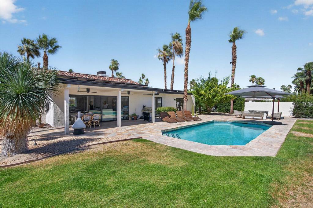 1055 E Louise Drive