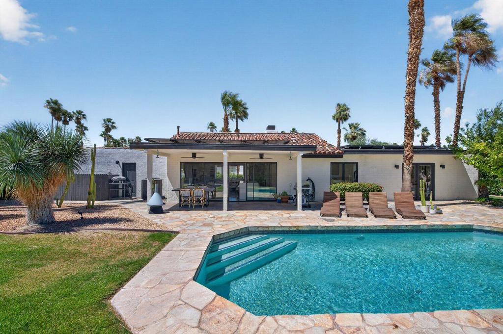 1055 E Louise Drive