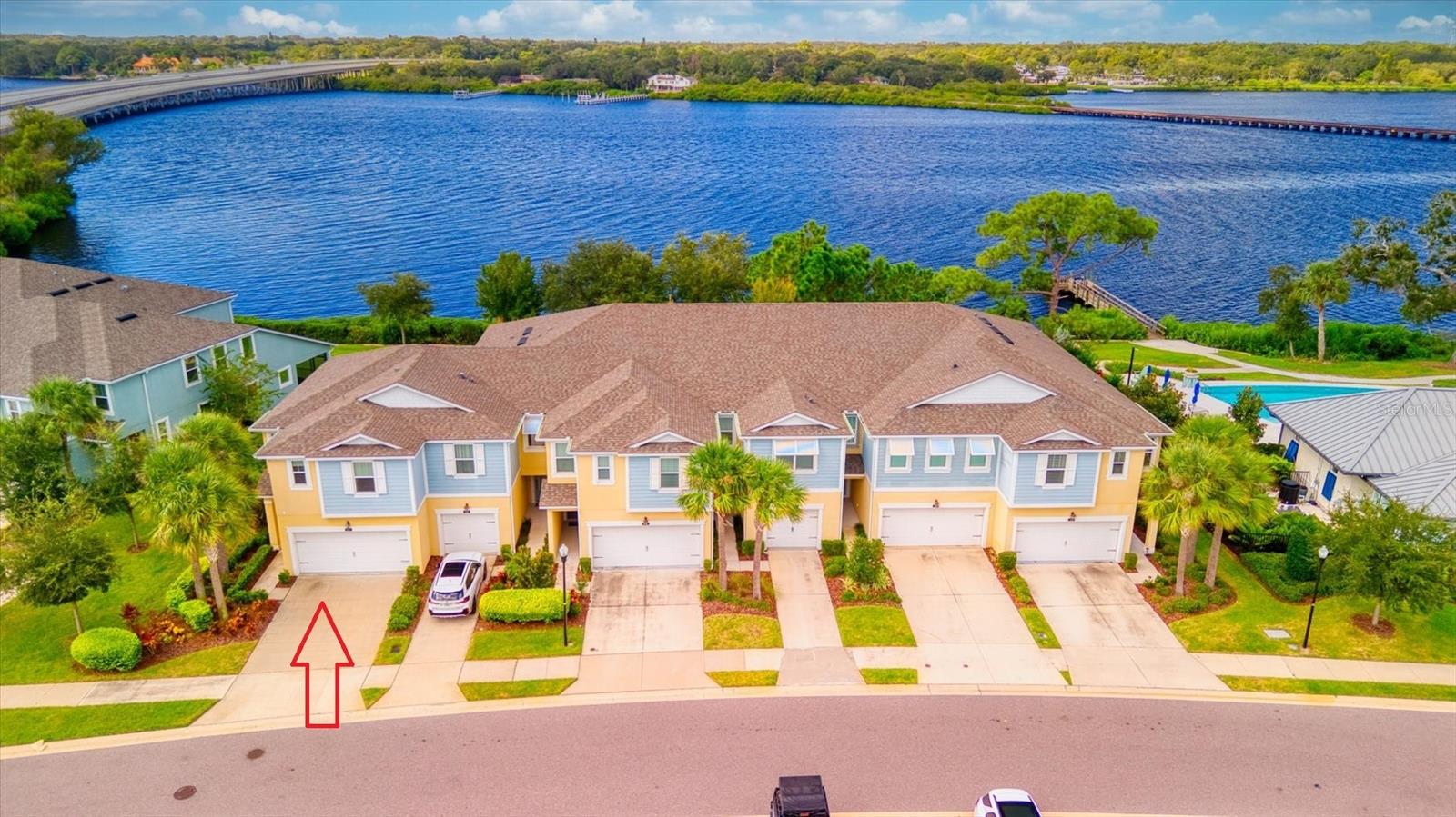2001 PALM KEY AVE
